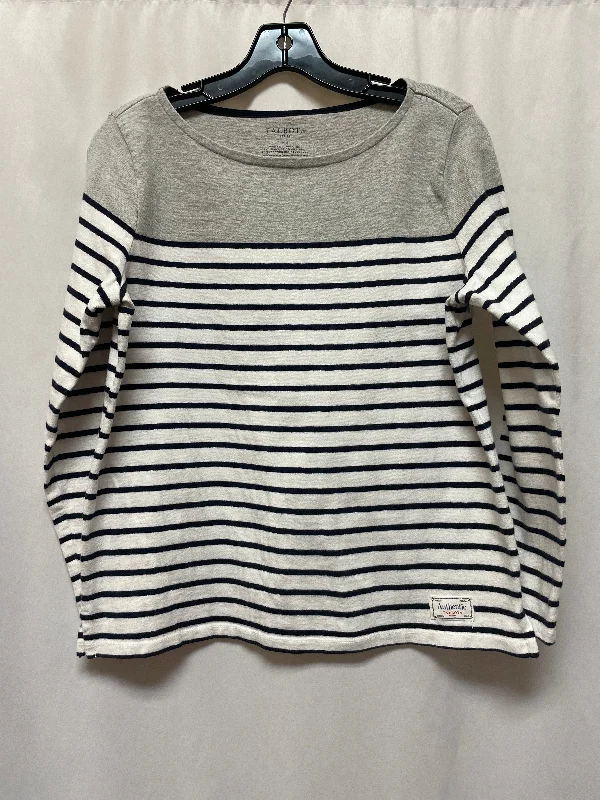 women's tops for those who want to wear versatile pieces that can be dressed up or downTop Long Sleeve By Talbots In Blue & White, Size: Mp