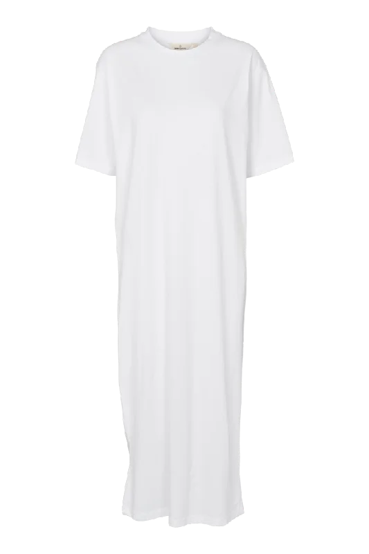 women's fashionable dressesRaja T-shirt Dress - White